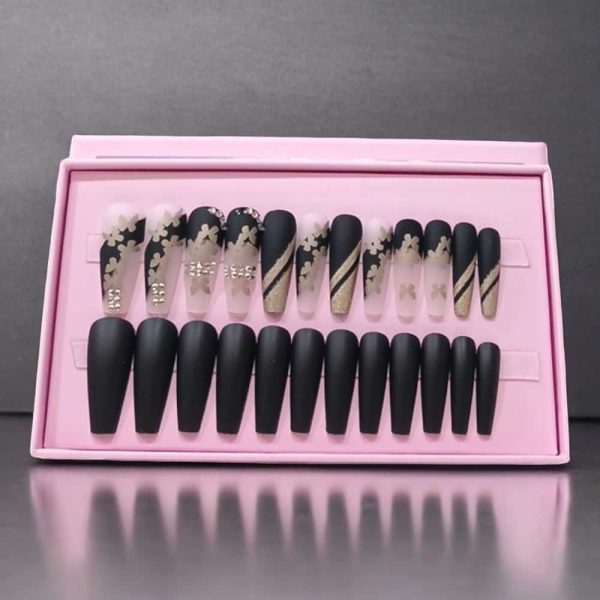 24 Pcs O.TWO.O Matte Black Nail Polish Set – Luxe Finish