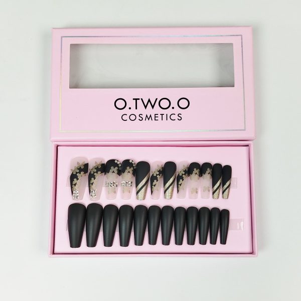 24 Pcs O.TWO.O Matte Black Nail Polish Set – Luxe Finish