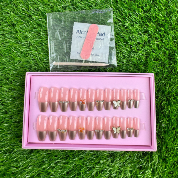 24 Pcs Blush Butterfly Press-On Nails with Glue