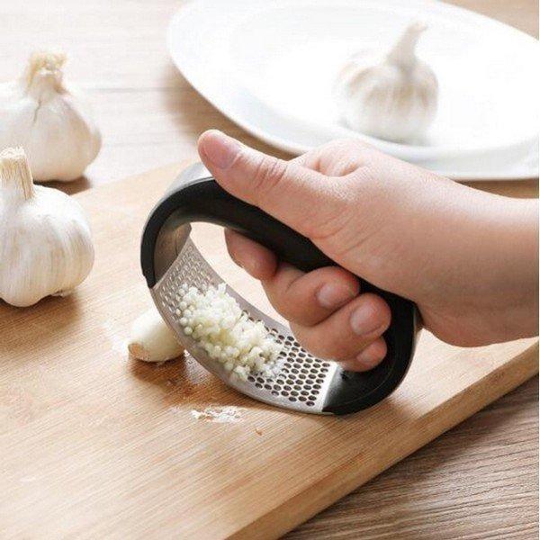 Stainless Steel Garlic Press – Ergonomic & Durable
