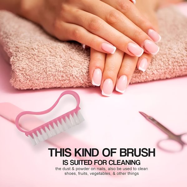 Nail Brush Set with Handle – Pack of 3 (Random Colors)